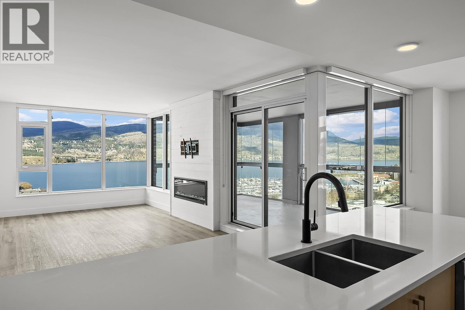 1588 Ellis Street Unit# 1909