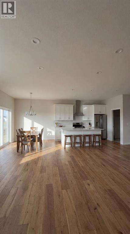 393 Rivergrove Chase W