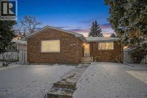 337 Capri Avenue NW Calgary AB T2L0J4