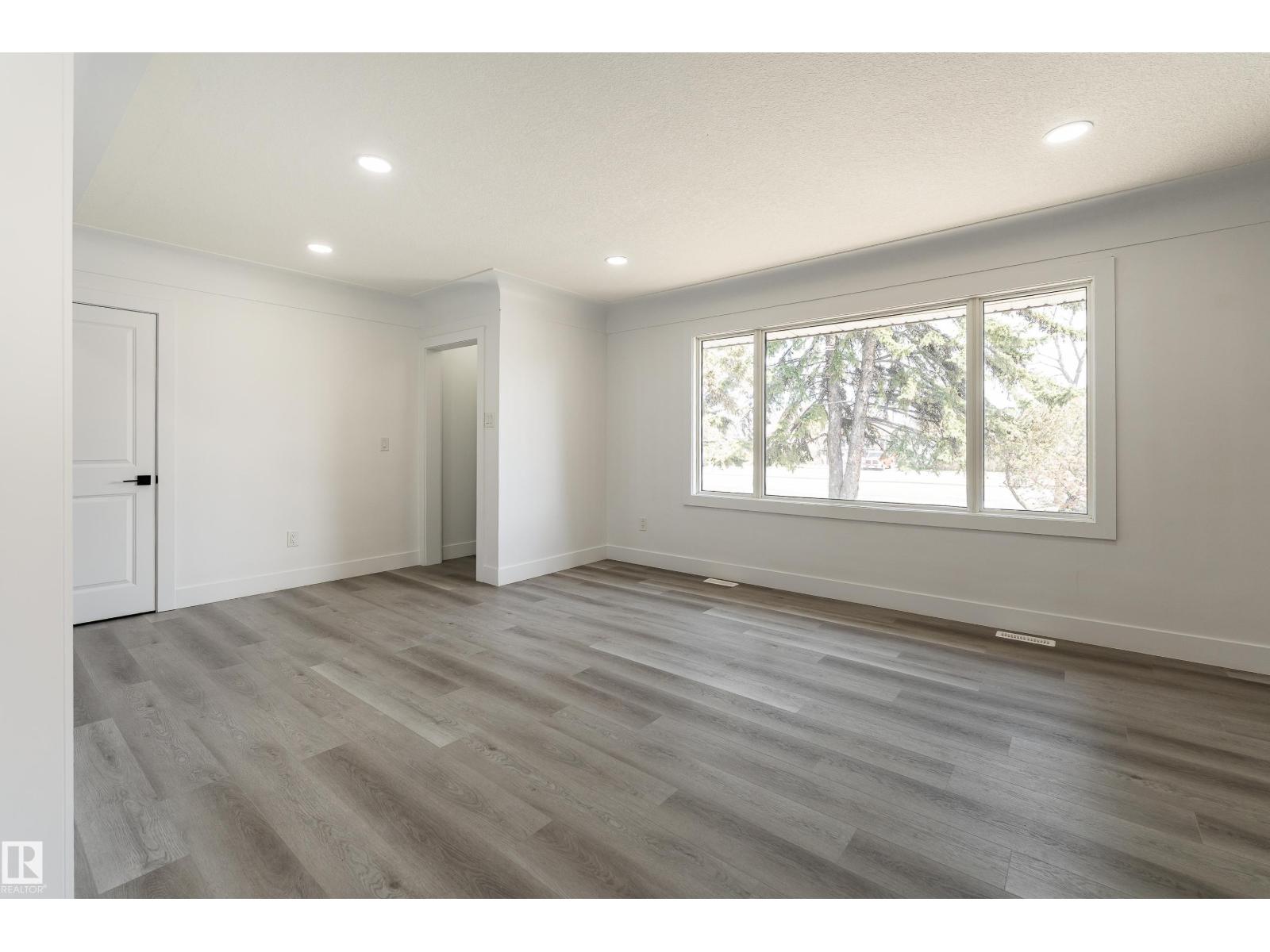 11844 ST ALBERT TR NW
