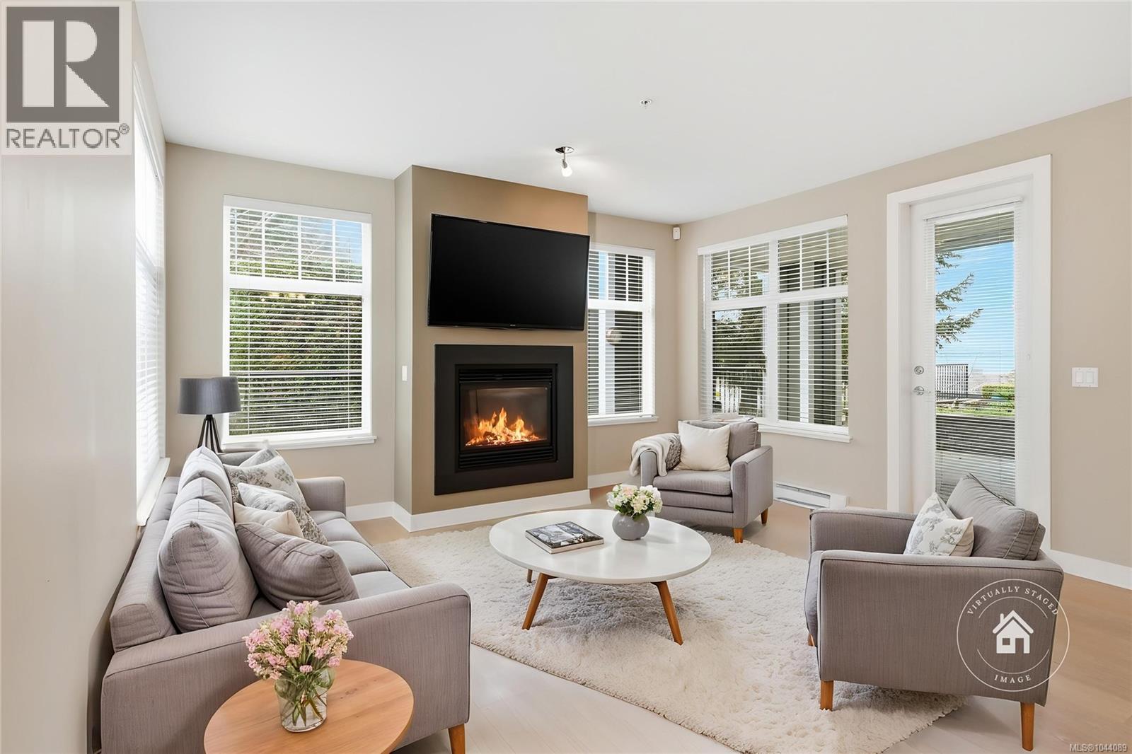 101 1325 Cape Cod Dr