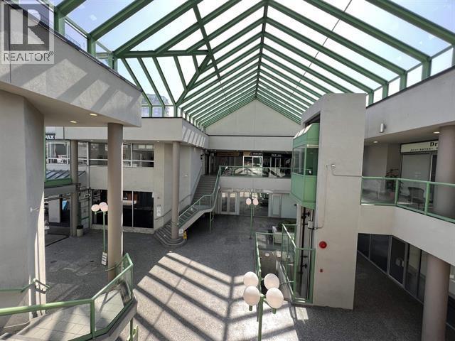 227 1433 LONSDALE AVENUE