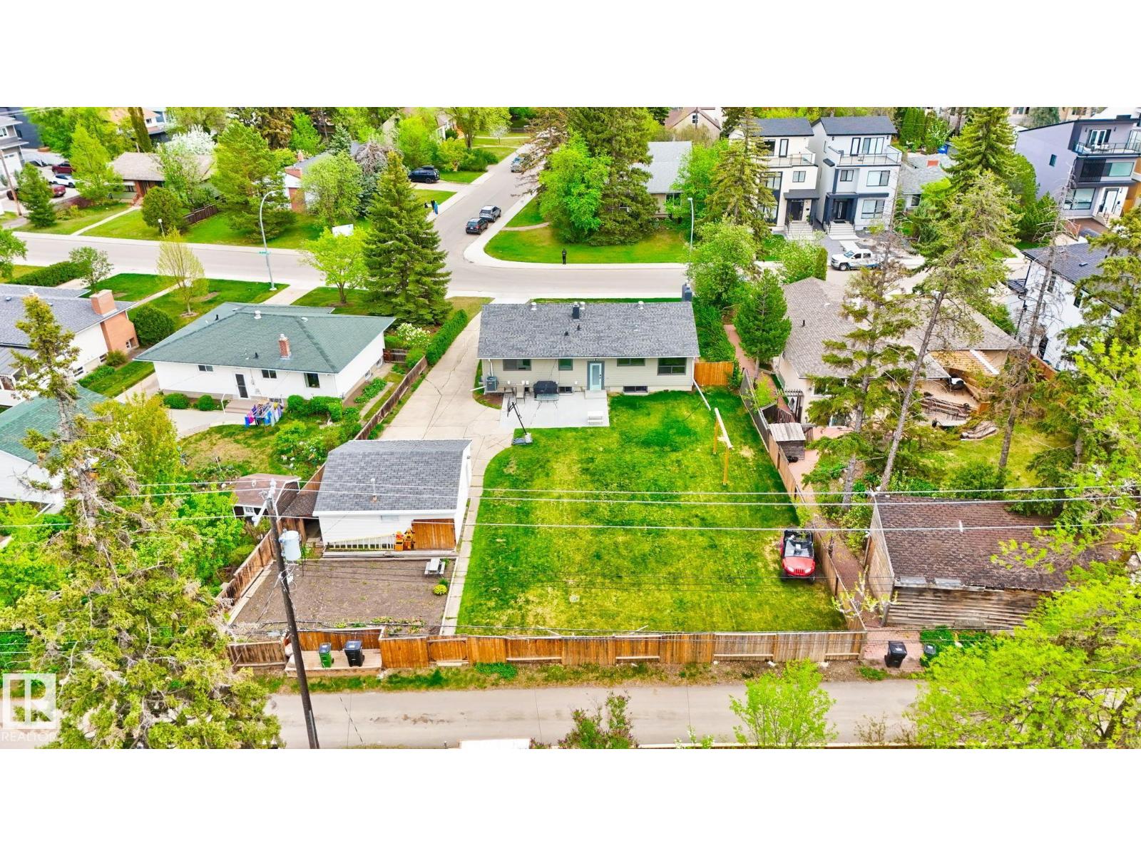 7920 119 ST NW