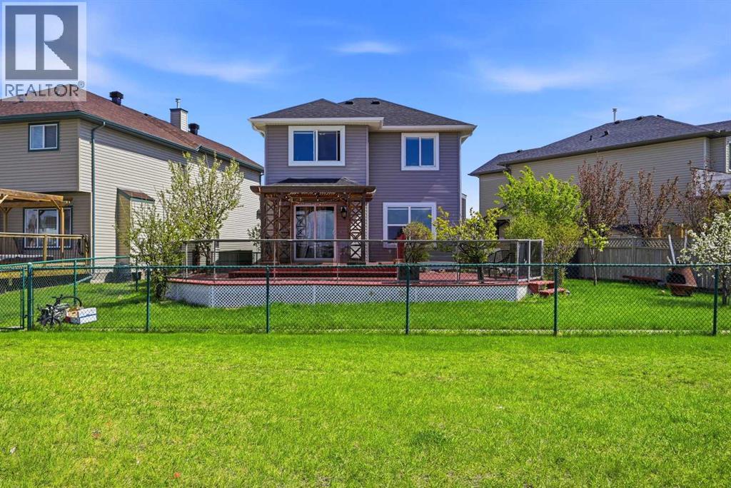 86 Saddlecrest Close NE