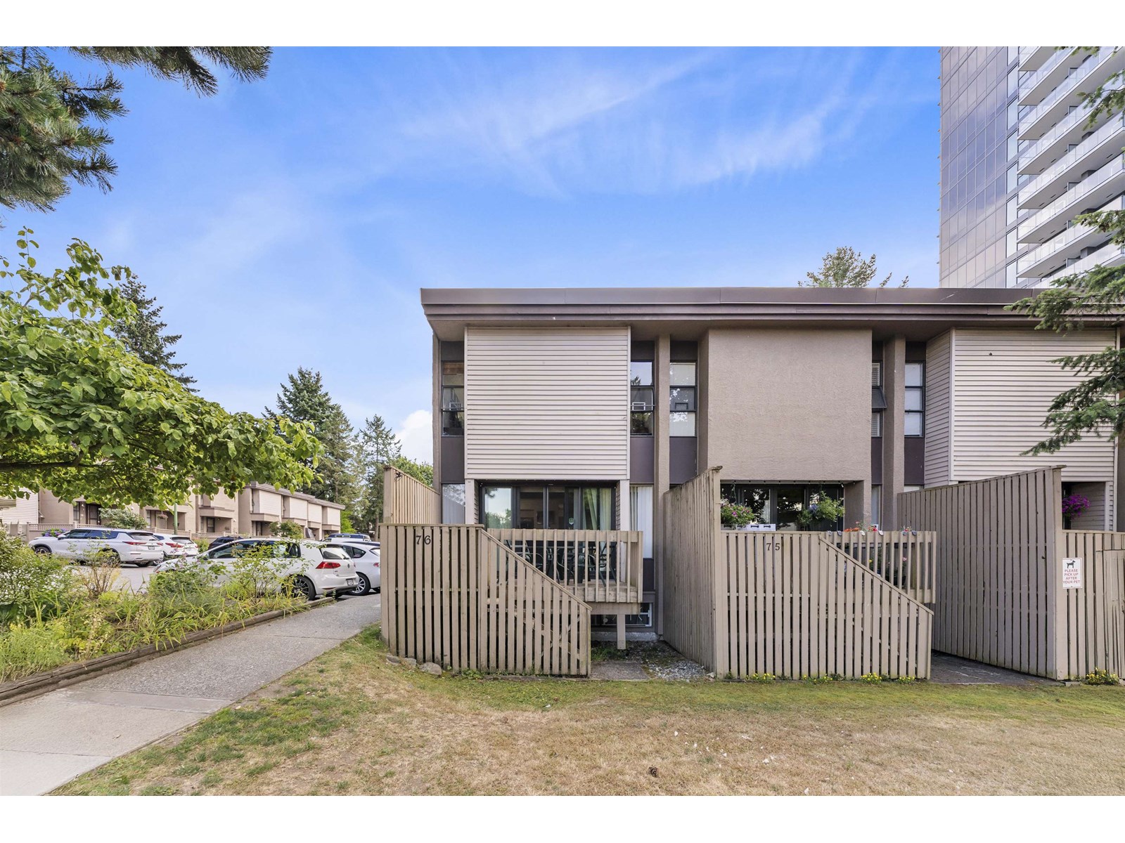 76 13756 CENTRAL AVENUE