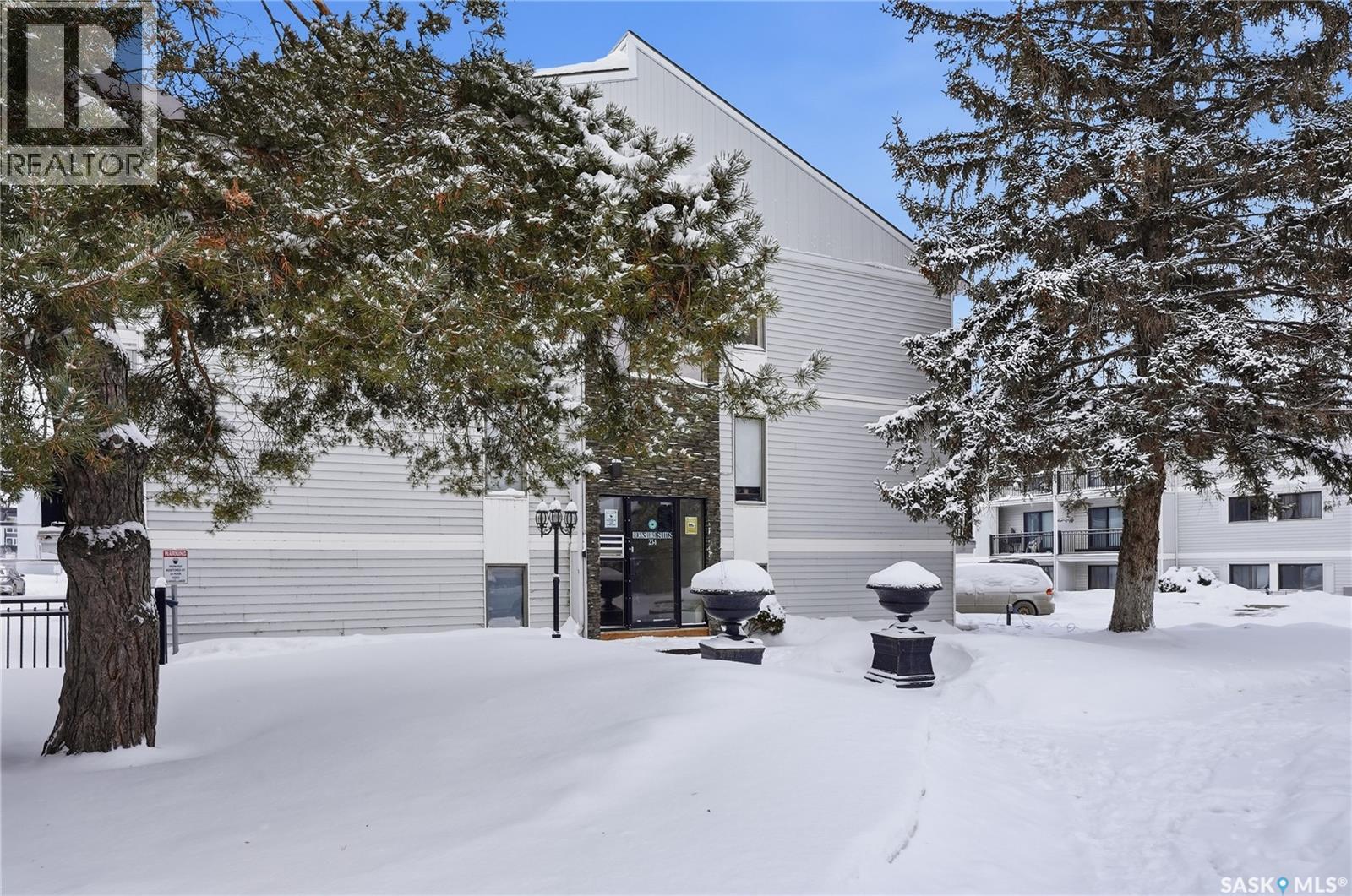 106 254 Pinehouse PLACE