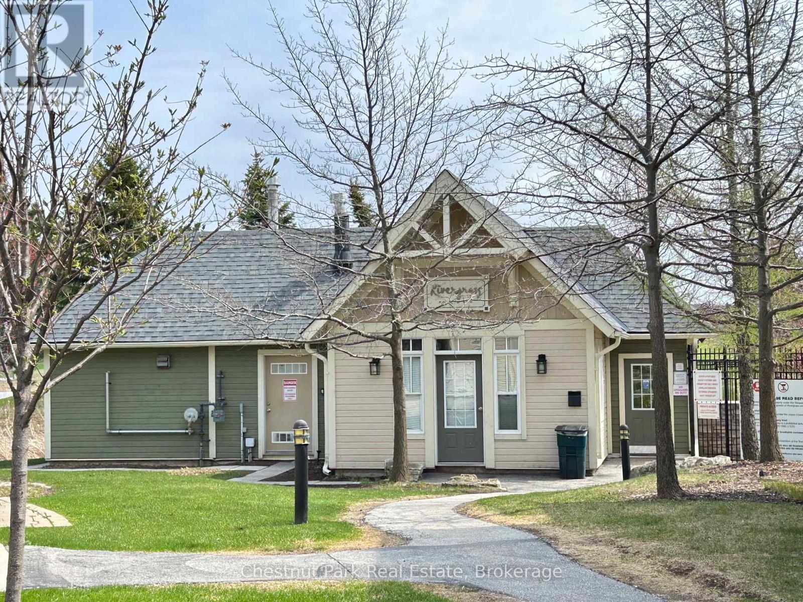 222 - 125 FAIRWAY COURT