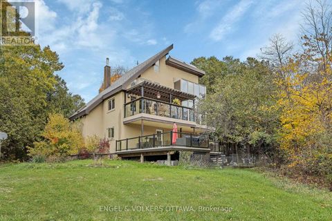 791 ROCK ROAD North Grenville ON K0G1S0