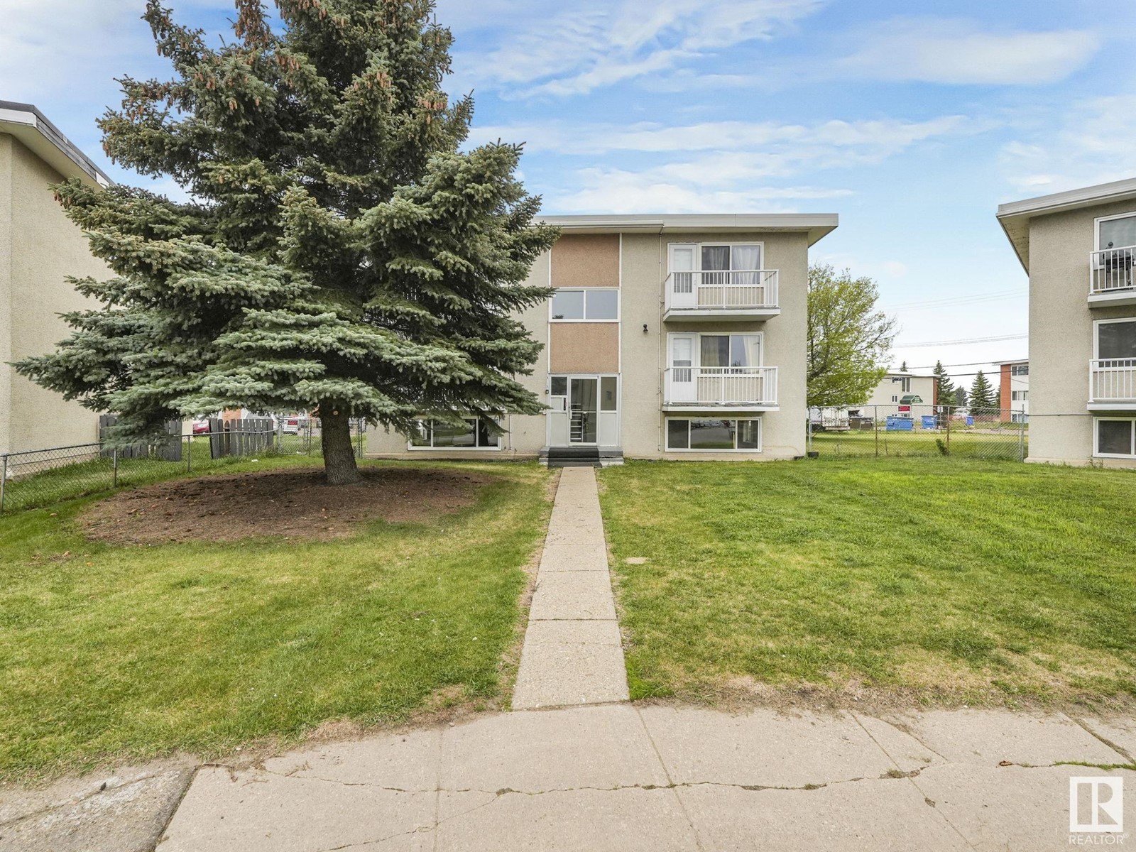 #5 6715 131A AV NW