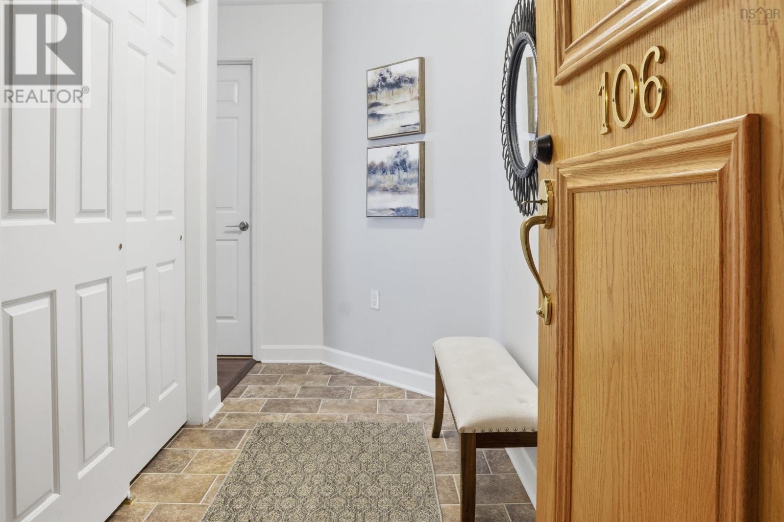 106 126 Farnham Gate Road