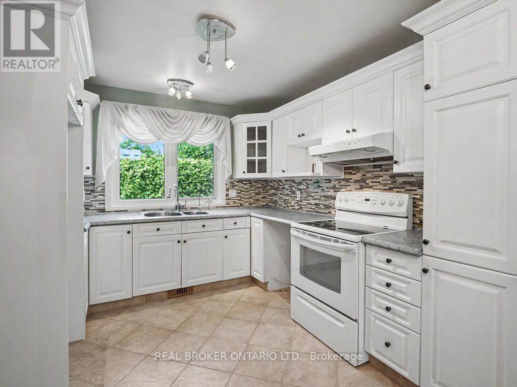 5662 SOUTH ISLAND PARK DRIVE