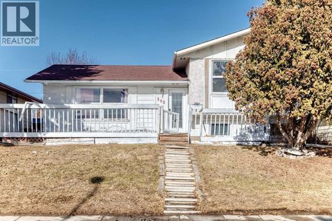212 78 Avenue NE Calgary AB T2K0R2