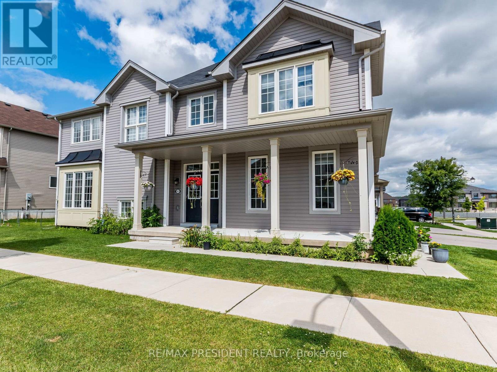 161 MUNRO CIRCLE E