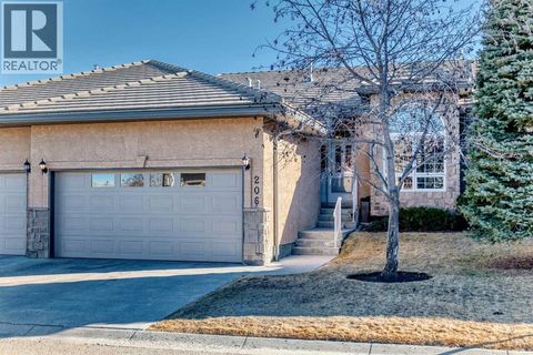 206 Shannon Estates Terrace SW Calgary AB T2Y4C6