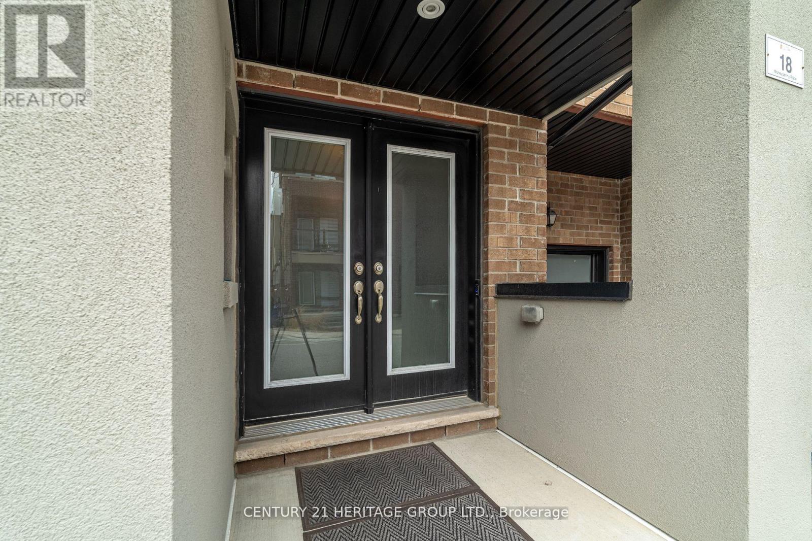 18 MONEYPENNY PLACE