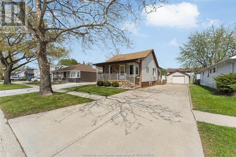 1684 FORD BOULEVARD Windsor ON N8T2E1