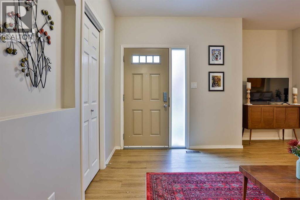3, 129 Silkstone Road W