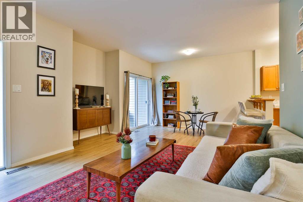 3, 129 Silkstone Road W