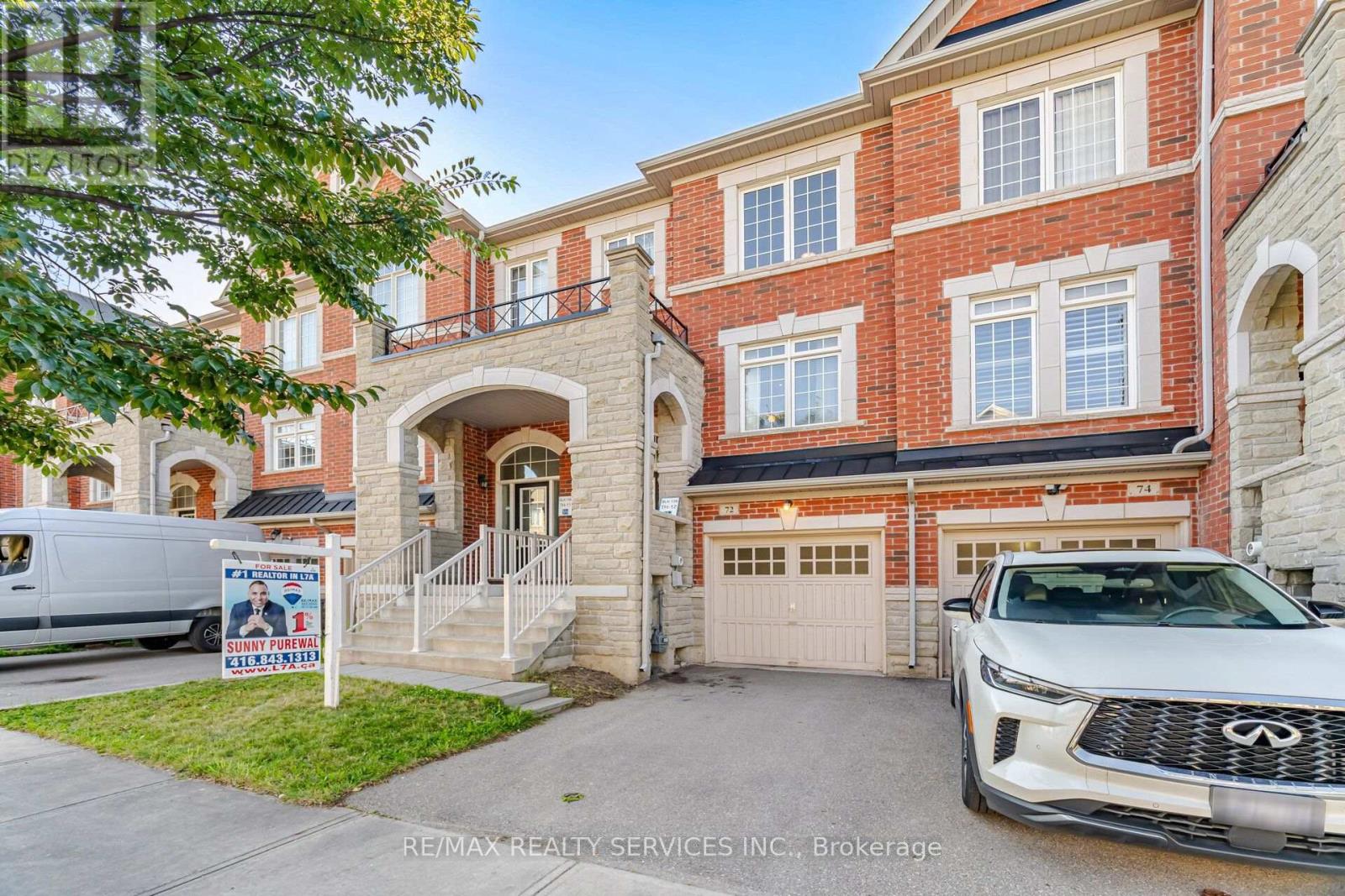 72 ROCKMAN CRESCENT