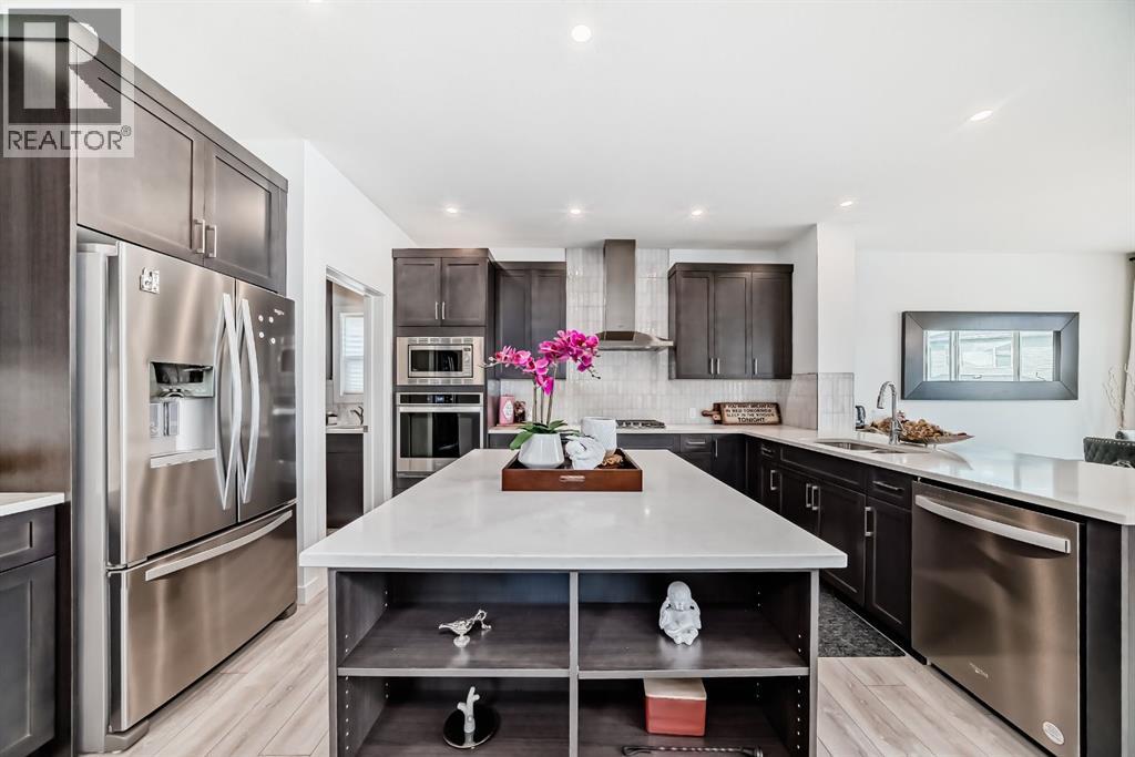 171 Red Sky Crescent NE