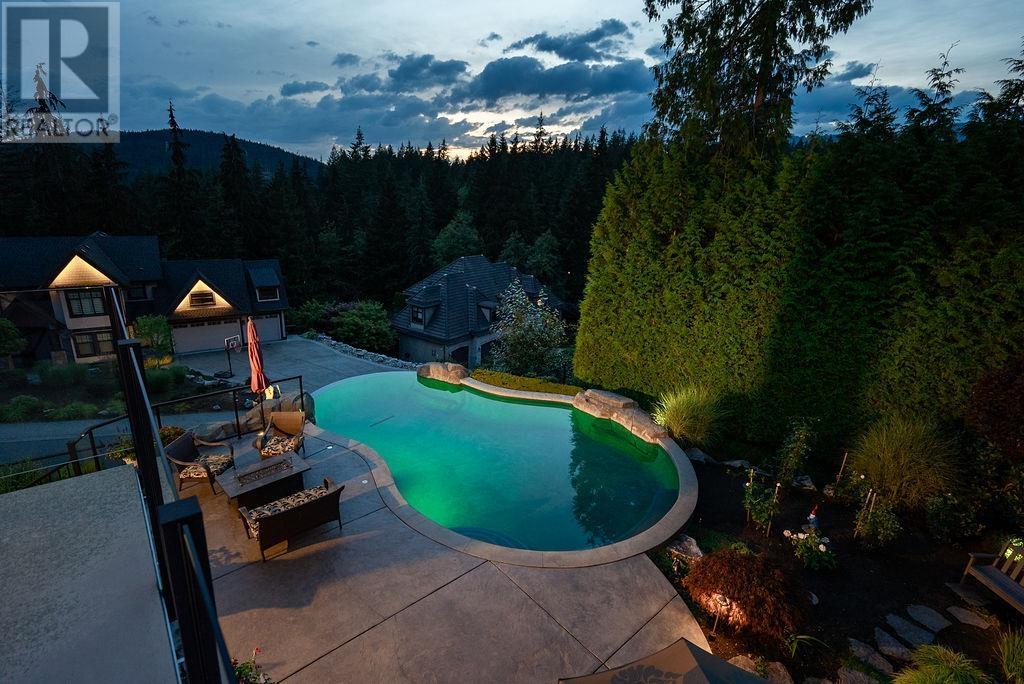 136 DEERVIEW LANE
