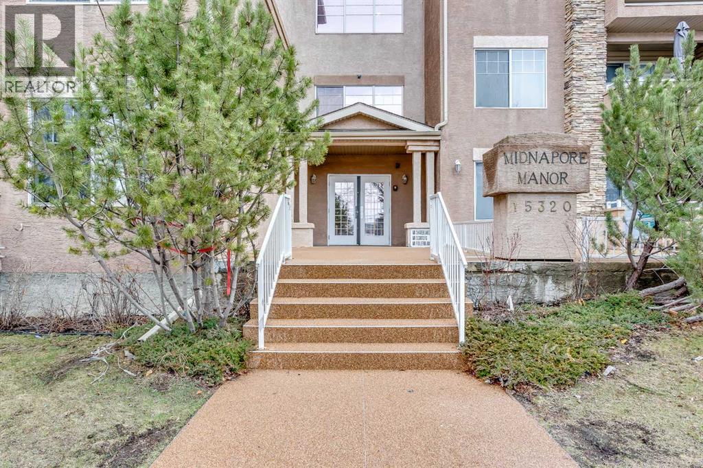 105, 15320 Bannister Road SE