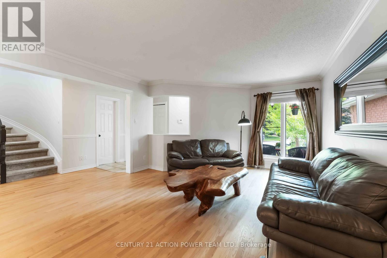1019 SHEENBORO CRESCENT