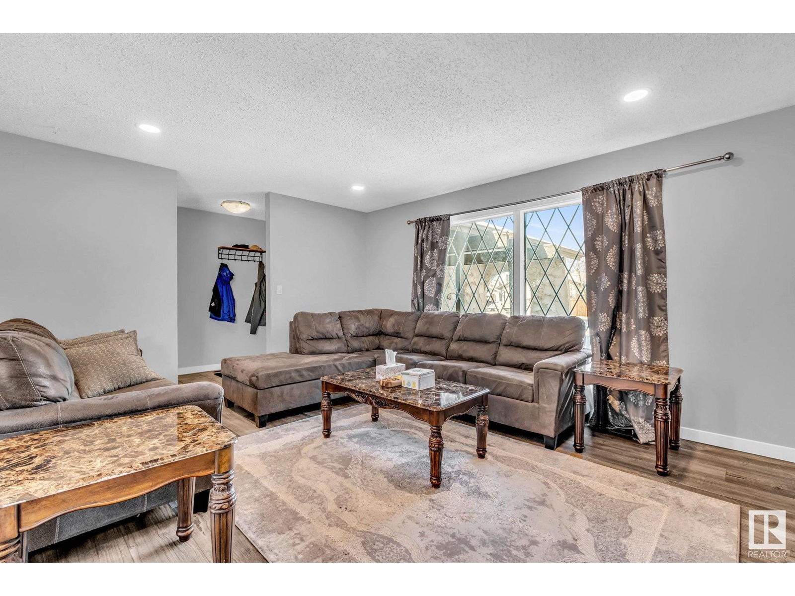 12135 152A AV NW
