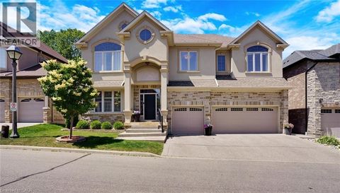 258 EDGEWATER Crescent Unit# 8 Kitchener ON N2A4M2