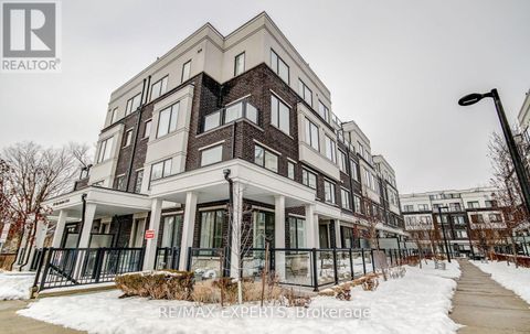 61 - 300 ALEX GARDNER CIRCLE Aurora (Aurora Village) ON L4G1N4