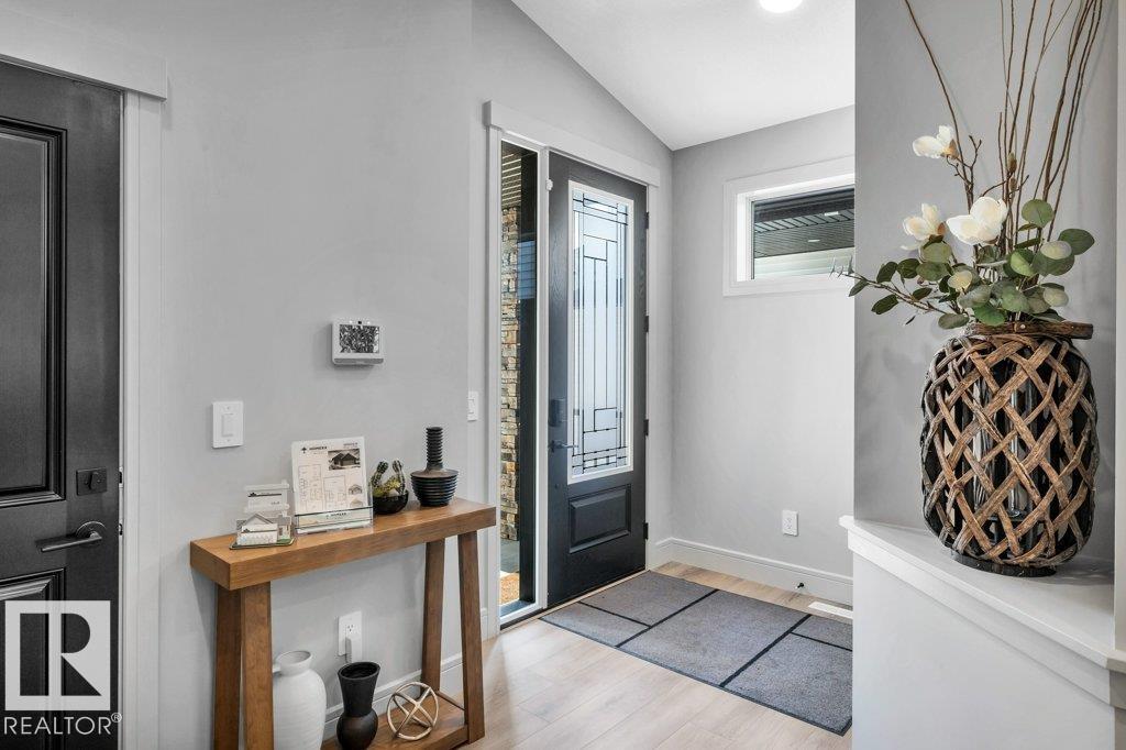 112 HEMINGWAY CR