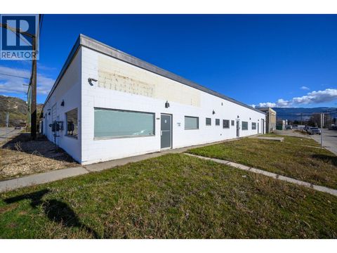 4227 25 A Avenue Vernon BC V1T7G8