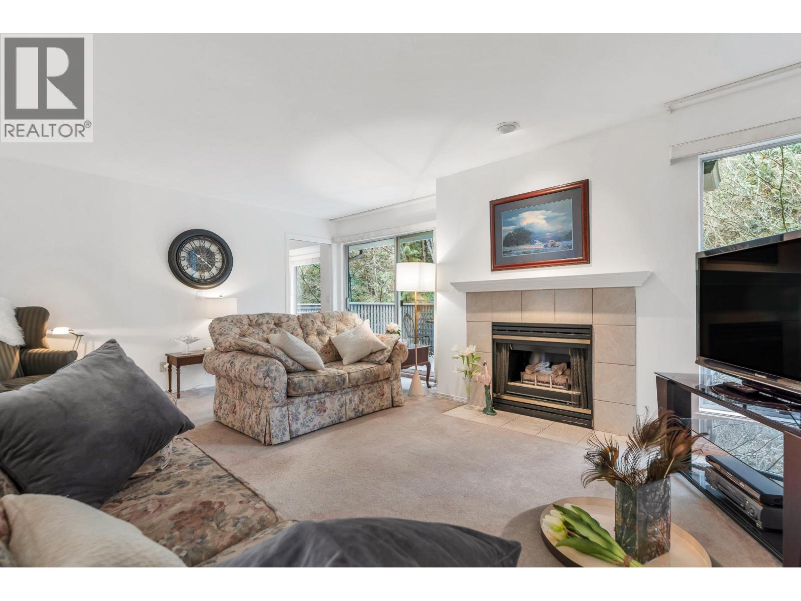 12 3634 GARIBALDI DRIVE