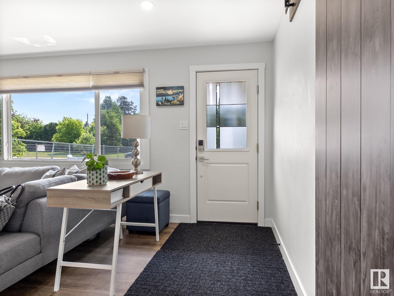 5404 103A AV NW