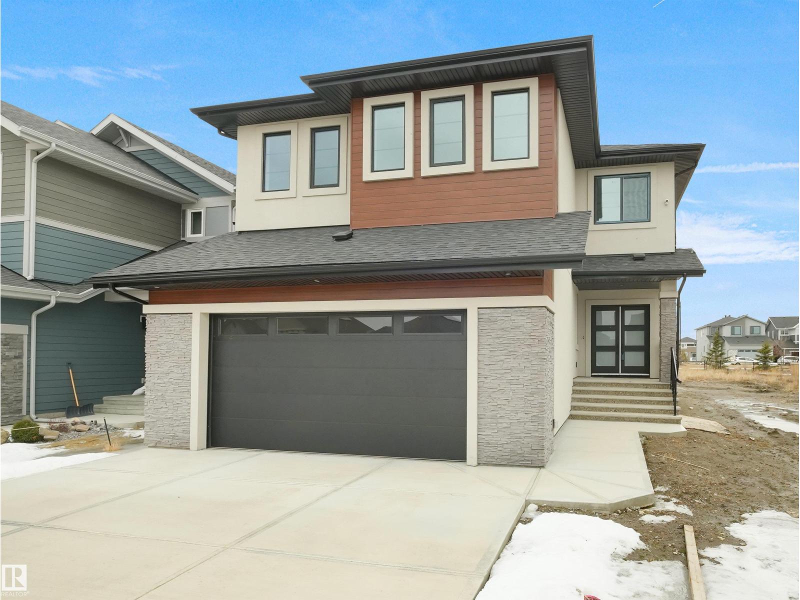 165 EDGEWATER CI