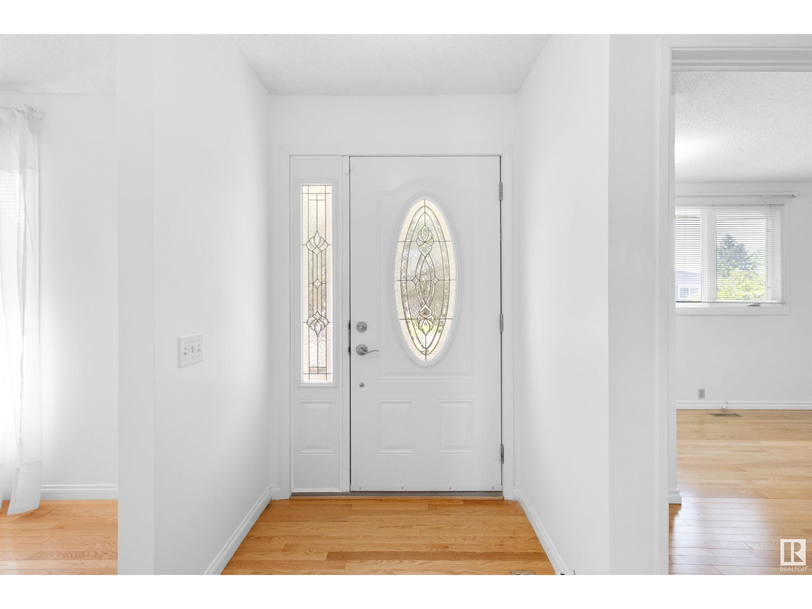 4120 135 AV NW