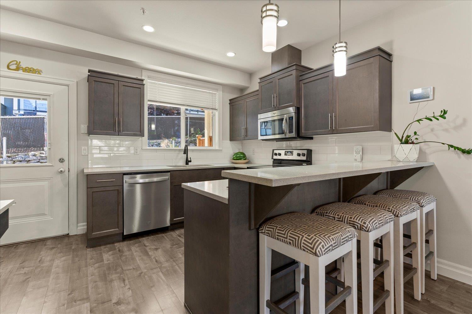 62 6026 LINDEMAN STREET|Promontory