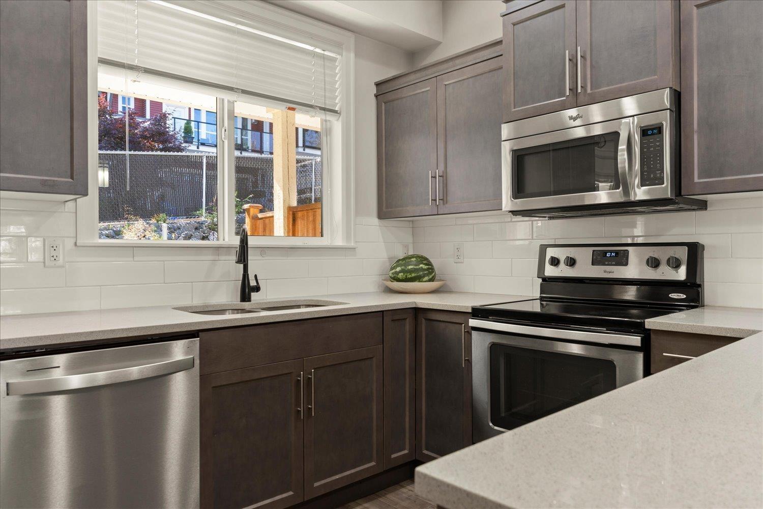 62 6026 LINDEMAN STREET|Promontory