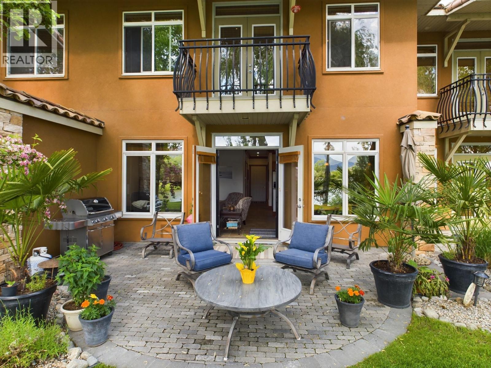 7200 Cottonwood Drive Unit# 74