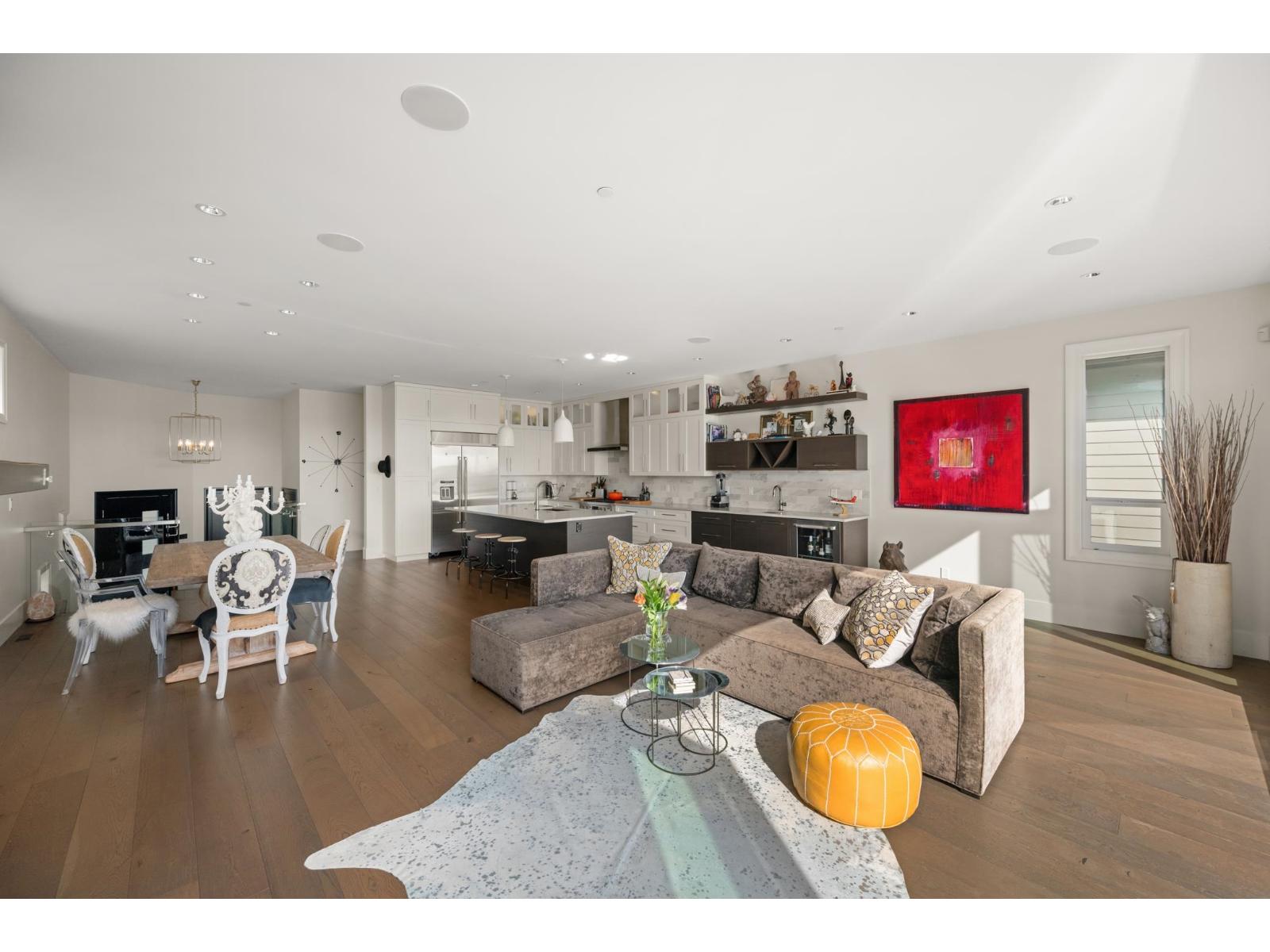 14712 MCDONALD AVENUE