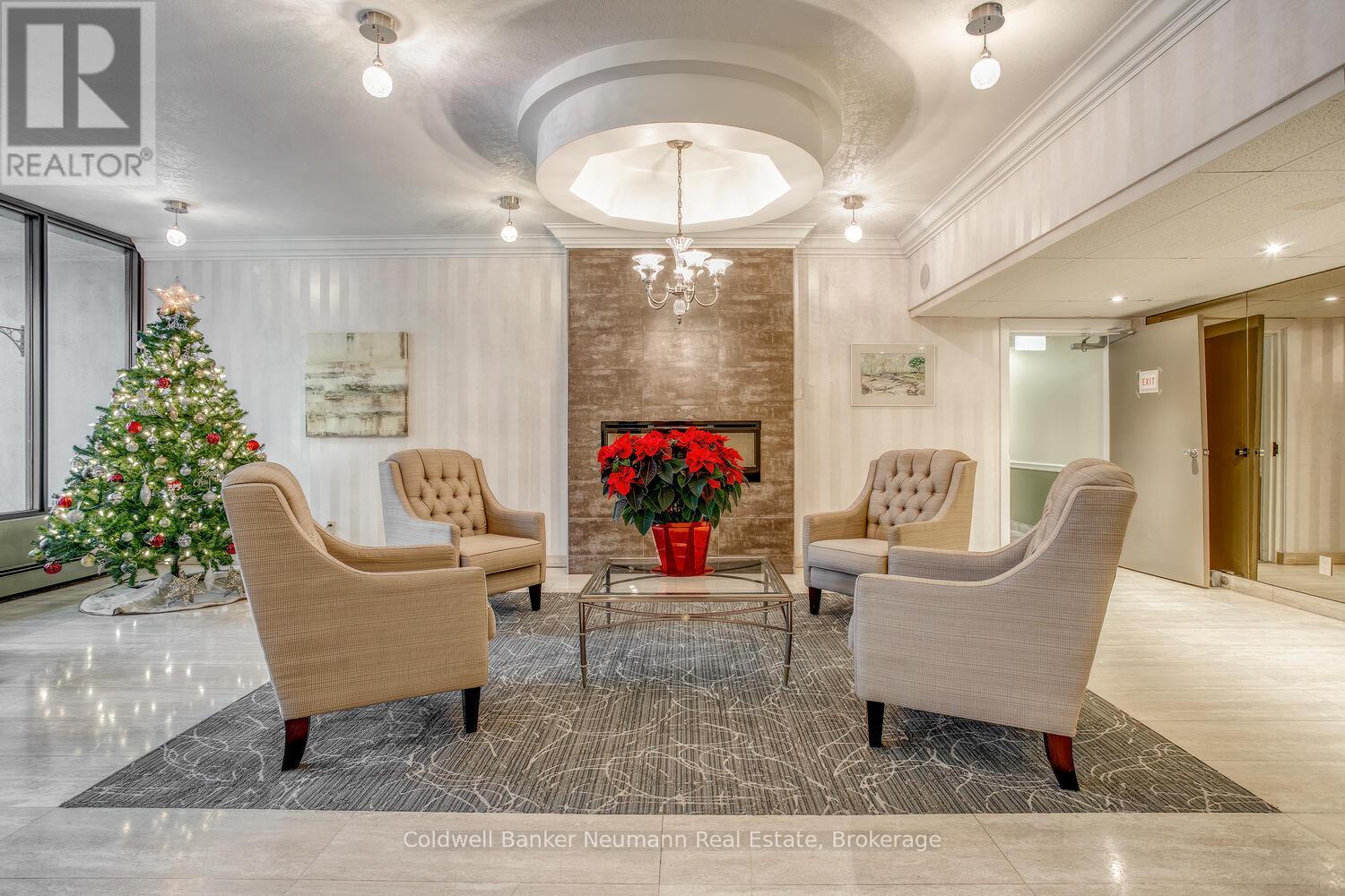 205 - 23 WOODLAWN ROAD E