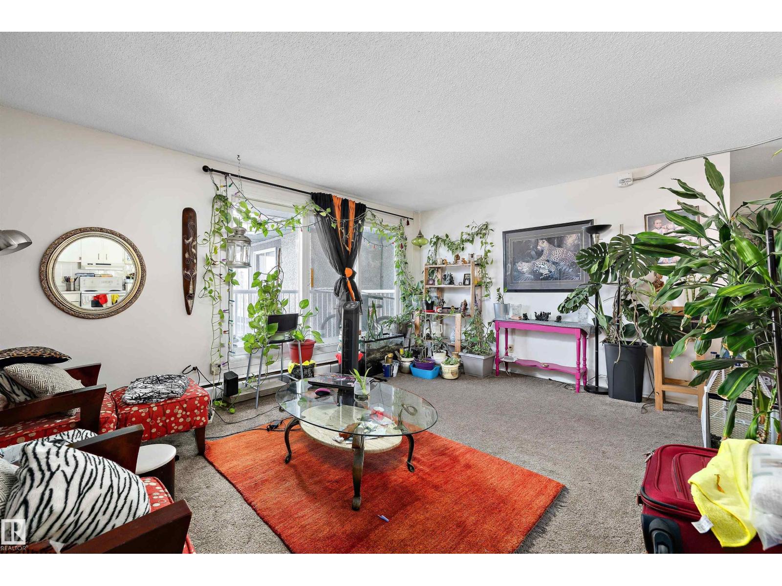 #320 8604 GATEWAY BV NW