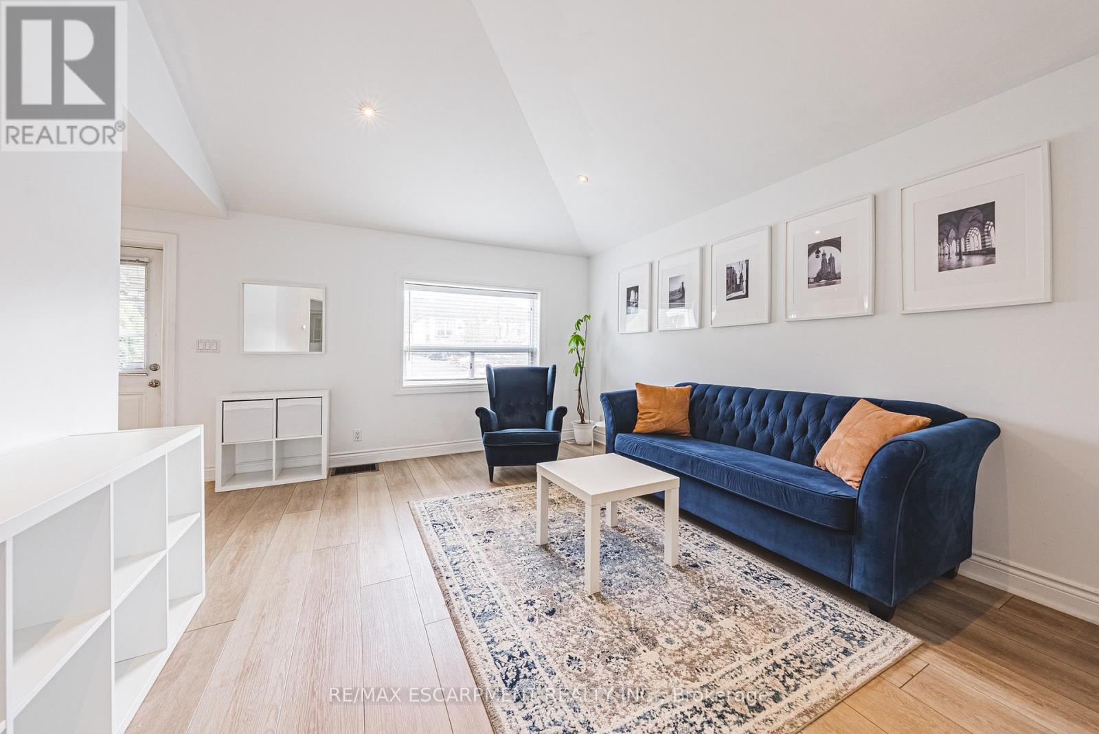 258 WEST 19TH STREET