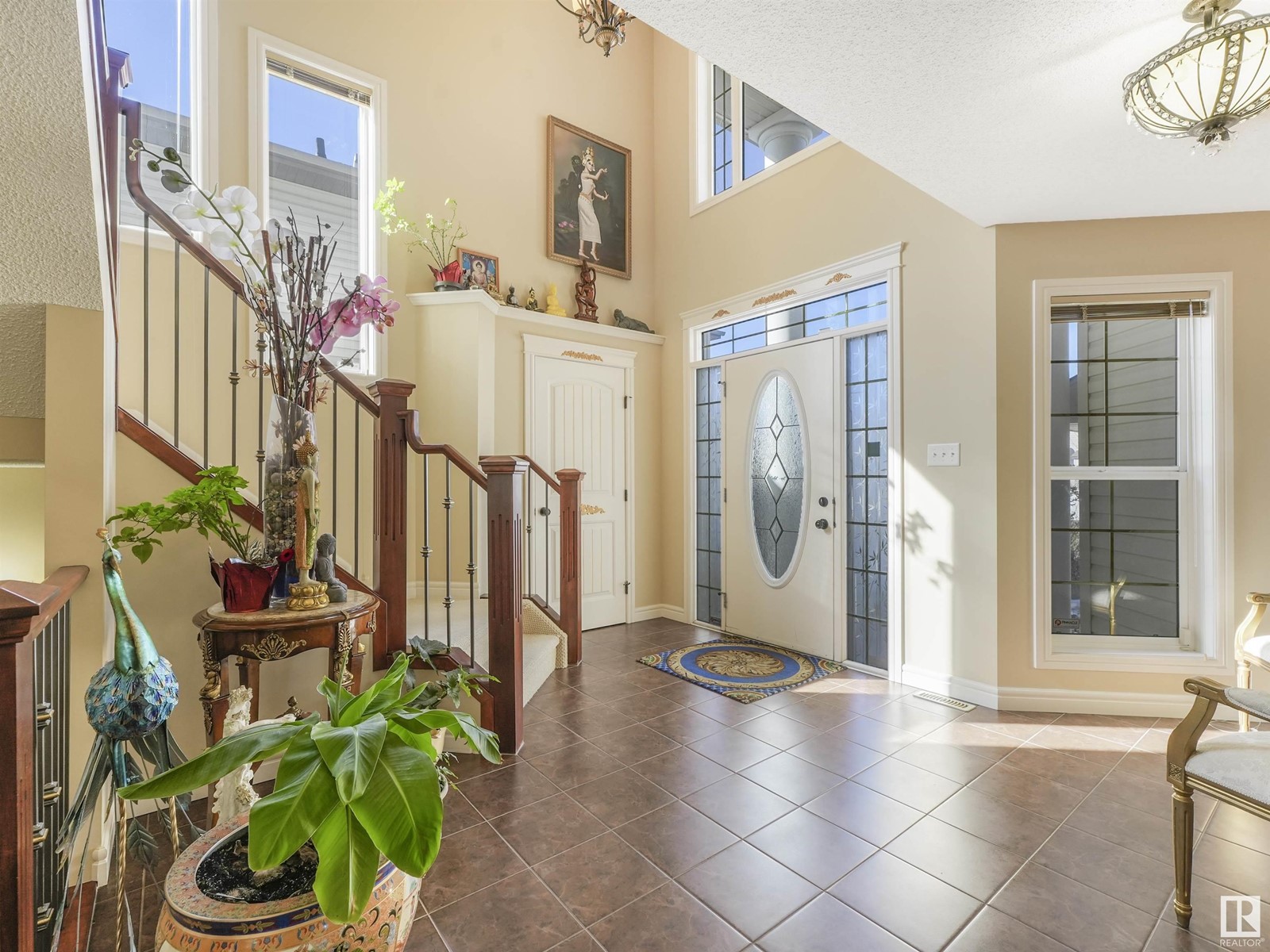 3711 163 AV NW
