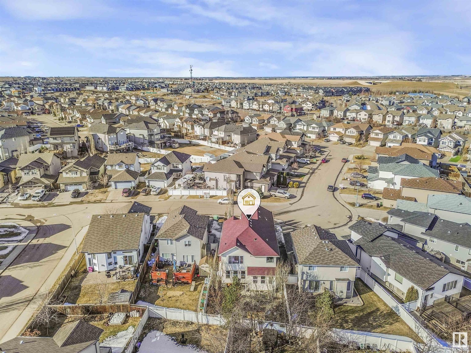 3711 163 AV NW