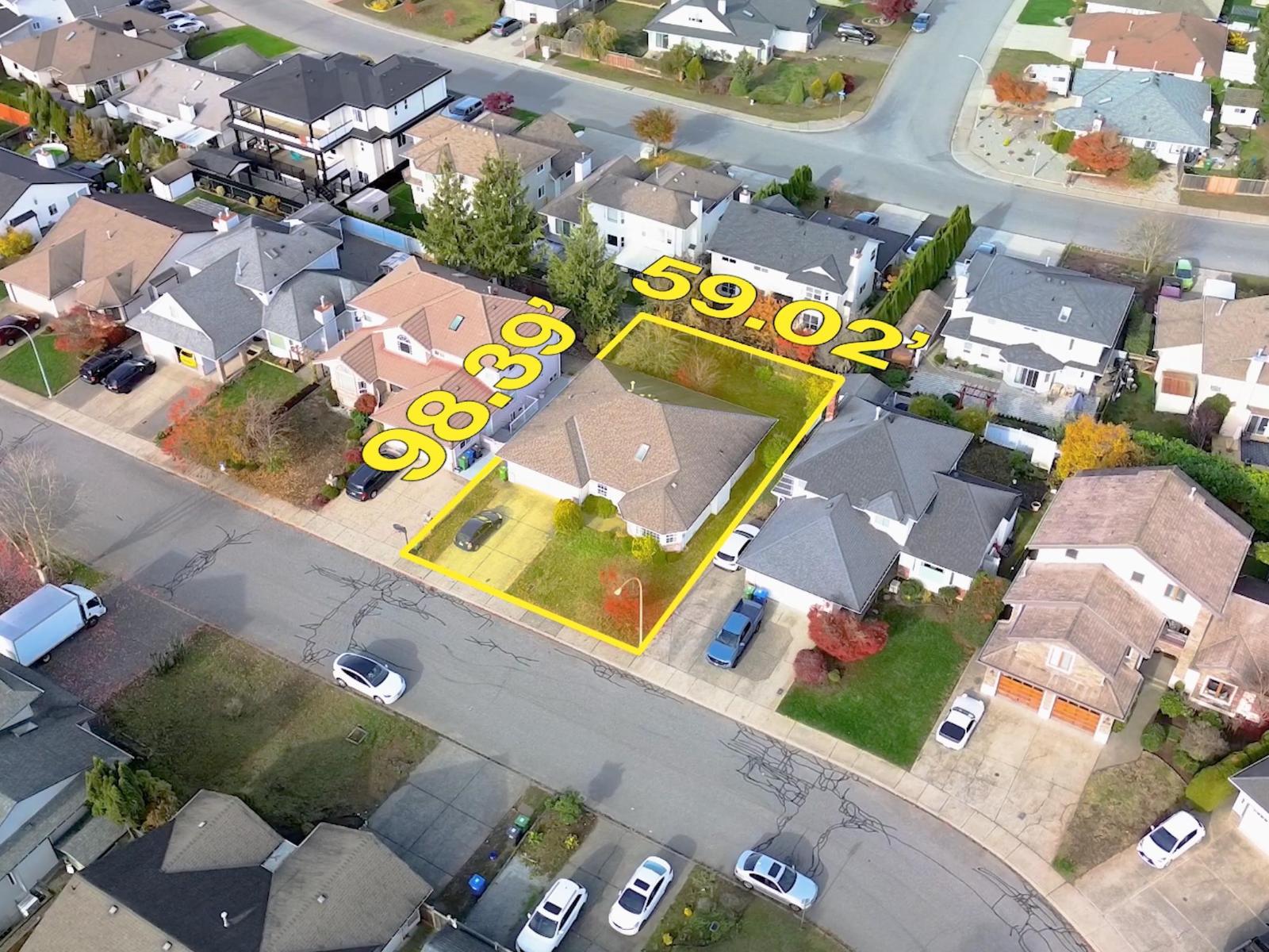 32337 NAKUSP DRIVE
