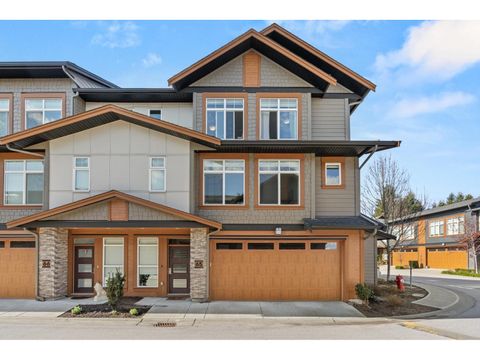 65 17033 FRASER HIGHWAY Surrey BC V4N6V2