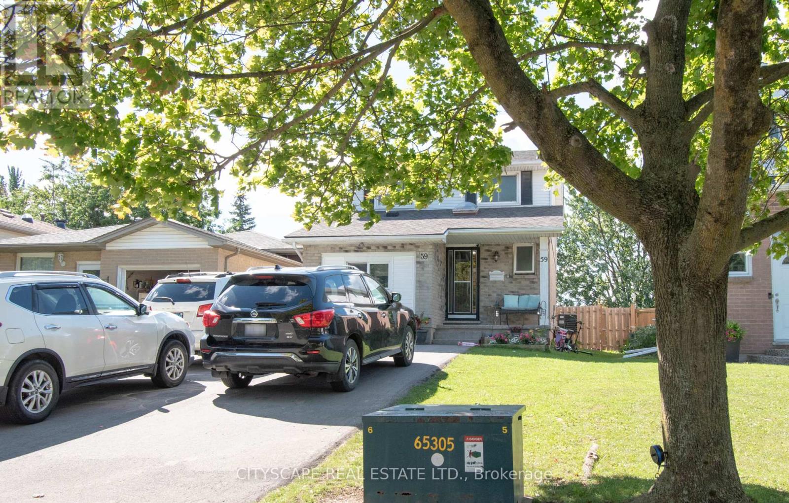 59 ROMY CRESCENT