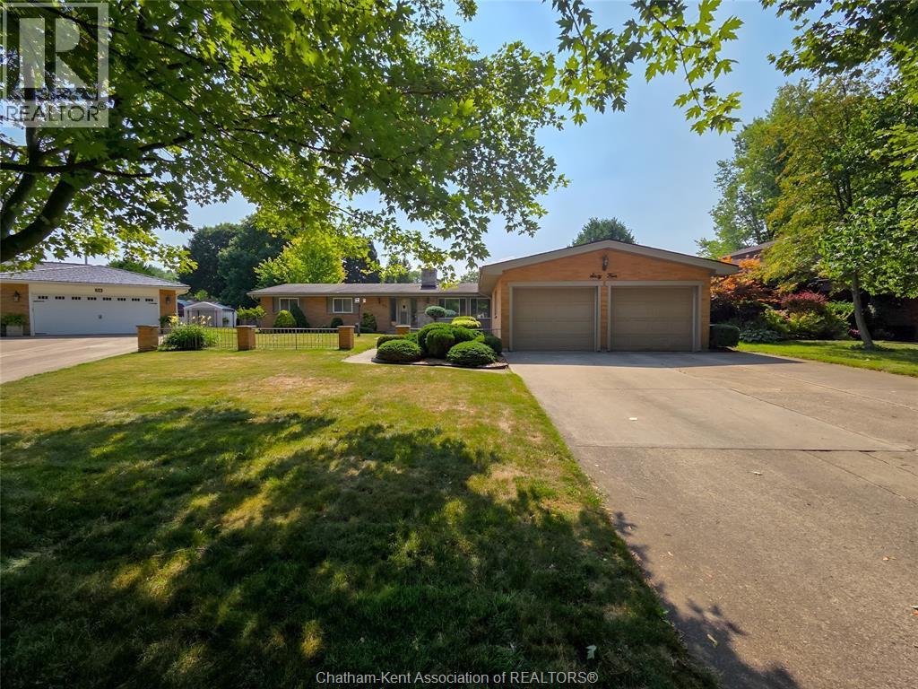 64 Parkwood DRIVE