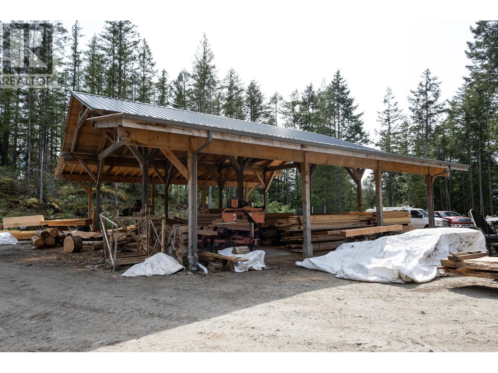 11832 SUNSHINE COAST HIGHWAY